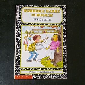Horrible Harry Room 2B Suzy Kline Junior Fiction Children's Chapter Book Home